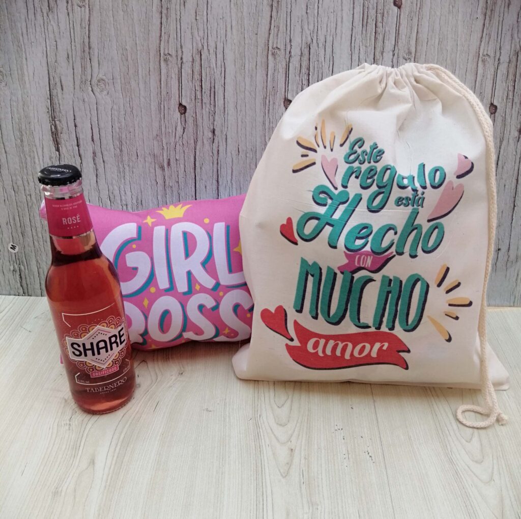 Regalos personalizados para fechas especiales | Abagua Regalos 11 Mochilita regalo de amor